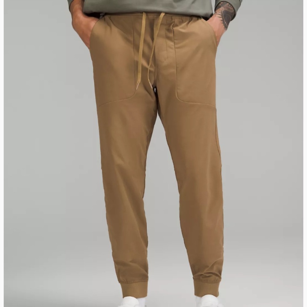 Lululemon mens ABC jogger medium